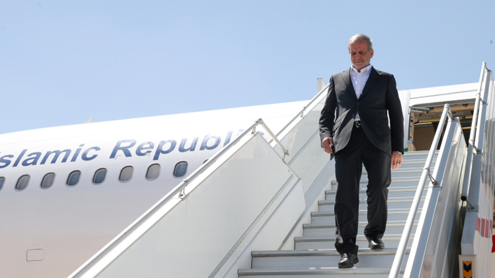 Pezeshkian arrives in Armenia to attend international biodiversity summit