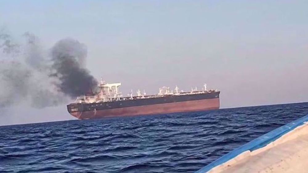 Un autre pétrolier en infraction et en feu à l'est du détroit d'Ormuz 
