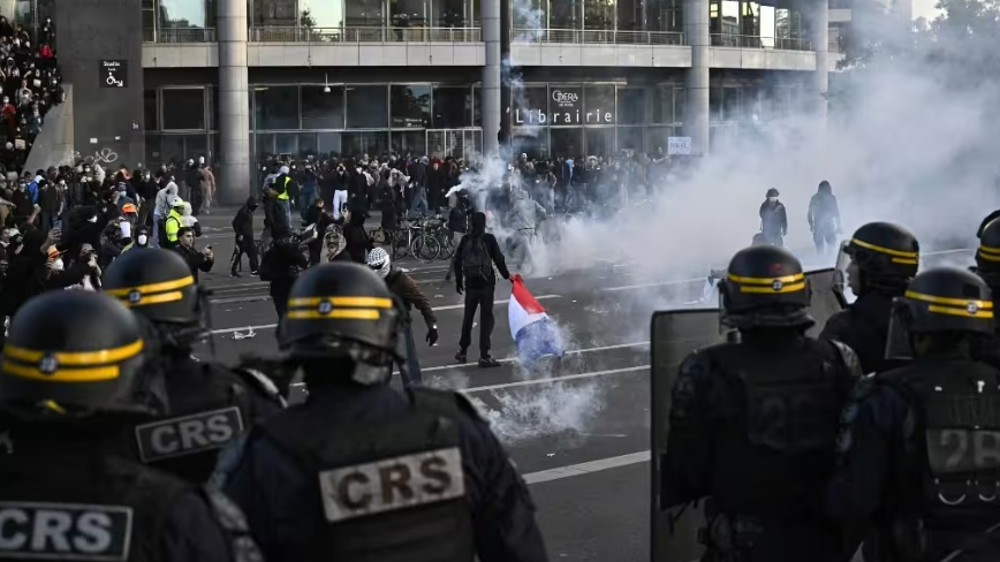 France : les Gilets jaunes et les lycéens ravivent la révolution sociale