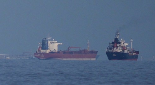 Iran FM: ‘Choice now rests with US’ whether Hormuz traffic returns to normal 