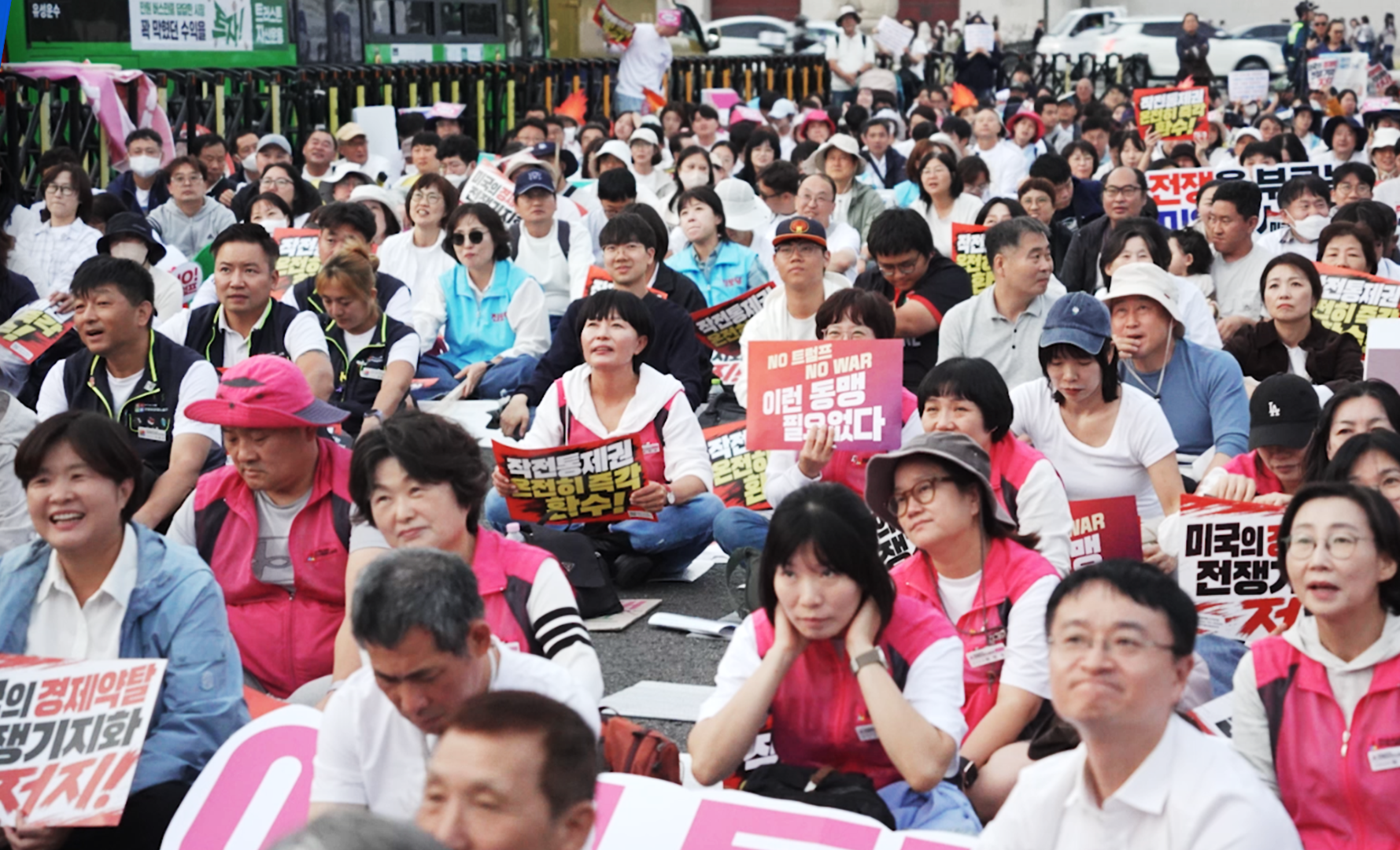 South Koreans protest Trump’s $350bn demand and pressure to join war on Iran
