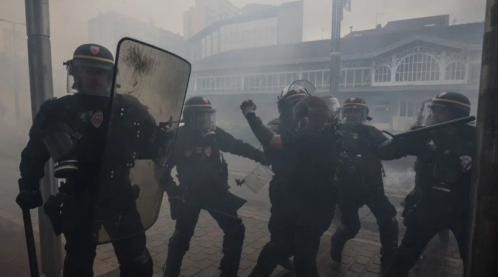 Répression policière en France : une adolescente perd définitivement la vue de l’œil gauche