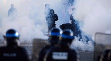 Iran condemns French police violence against protesting students