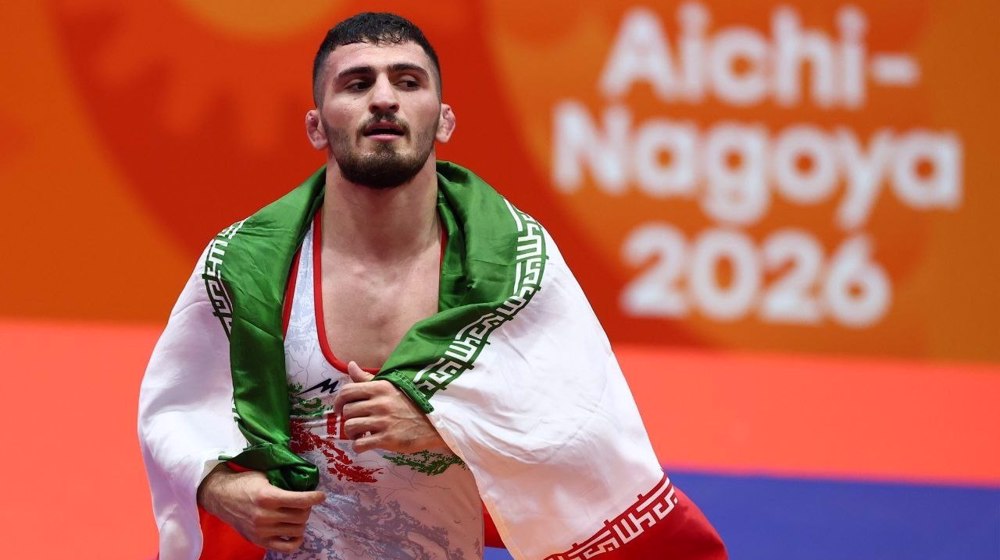 Iran’s Zare and Nokhodi strike gold in Asian Games freestyle wrestling