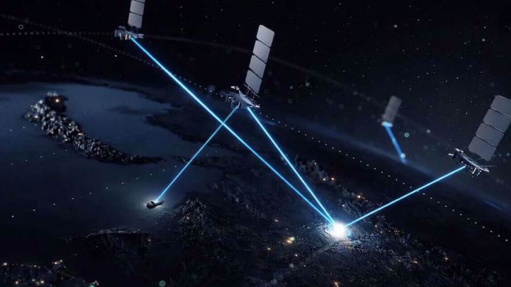 Bloquer les satellites russes conduirait à une véritable guerre spatiale (Medvedev)