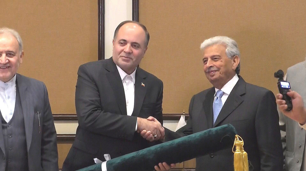 Iran, Pakistan target $10 billion in bilateral trade by 2028