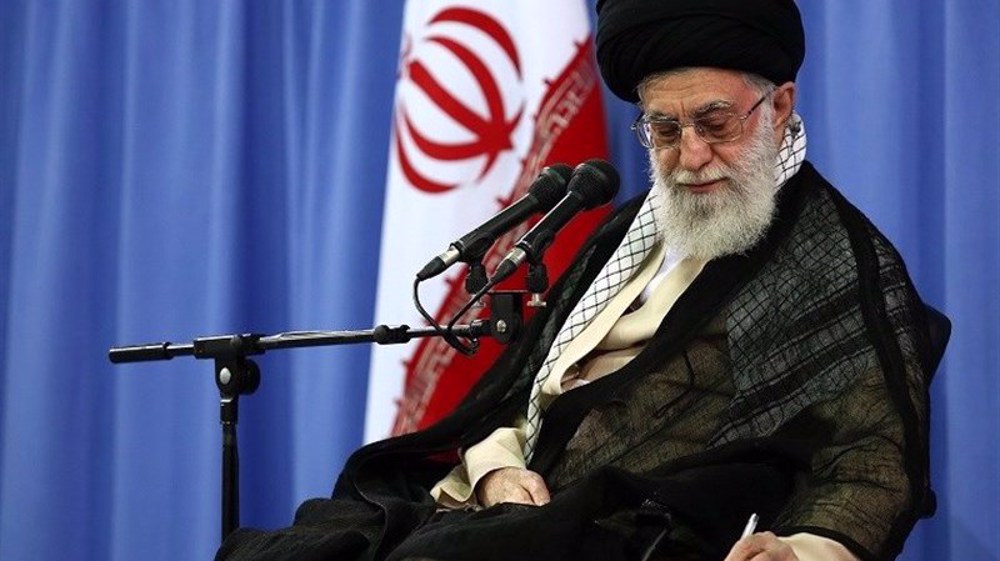 Leader donates 50 billion rials to free financially struggling prisoners