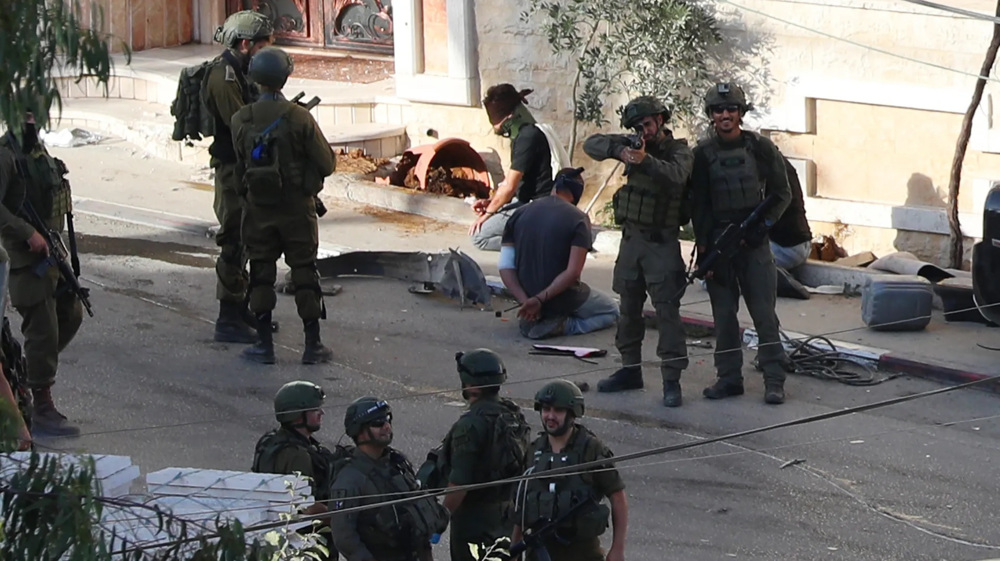 Israel abducted over 100 Palestinians in West Bank since start of Ramadan: Rights group