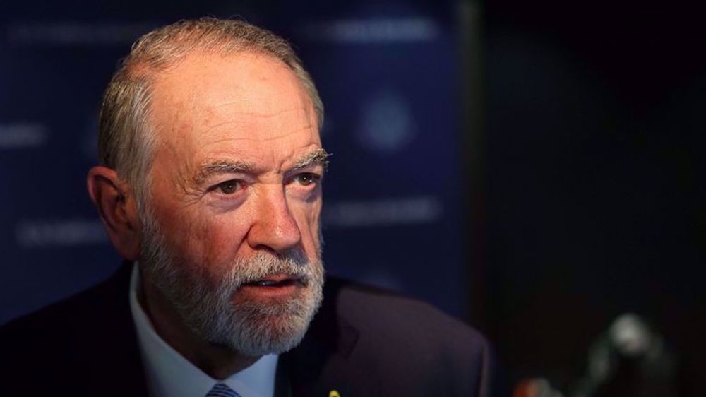 Huckabee se moque de la condamnation émise par la Ligue arabe