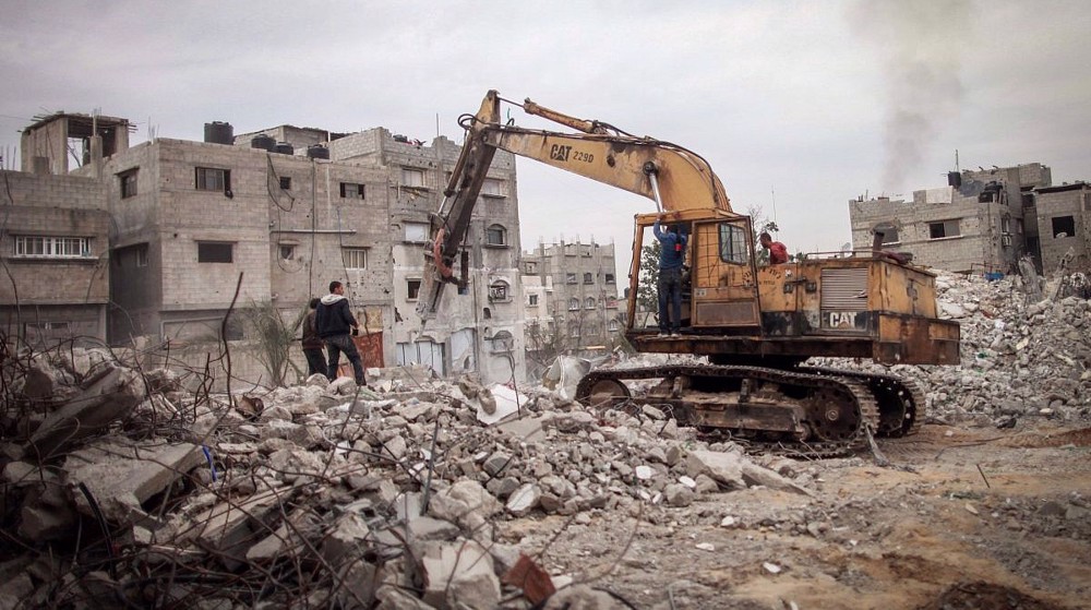 Gaza City municipality struggles to reconnect broken arteries under siege