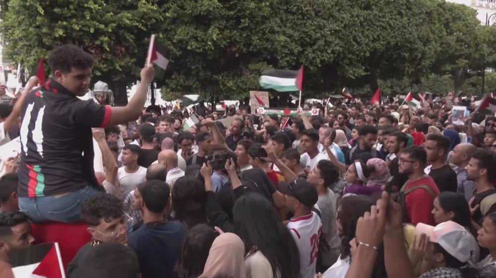 Gazans stranded in Tunisia mark Palestinian Prisoners’ Day 