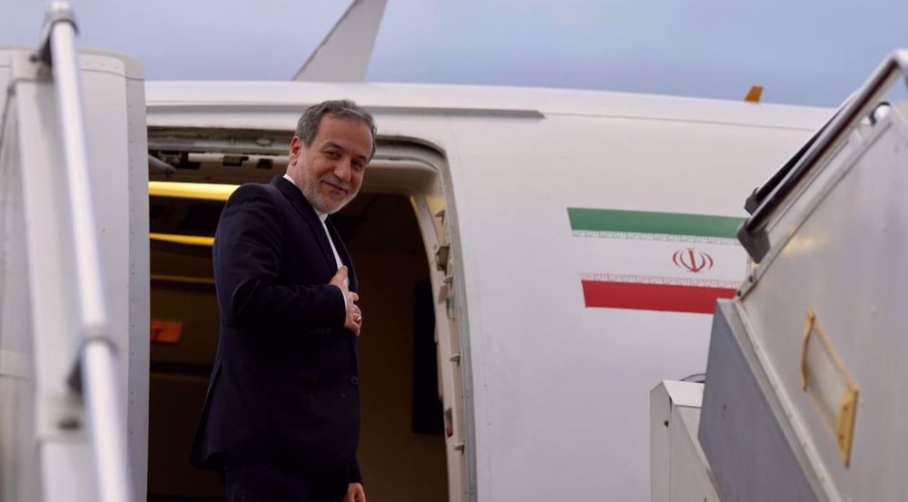 Iran’s foreign minister leaves Pakistan as Trump cancels visit by US envoys ‌