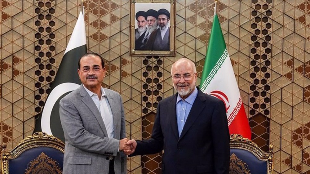 Iran has no trust in US, will never back down from its rights: Qalibaf tells Munir