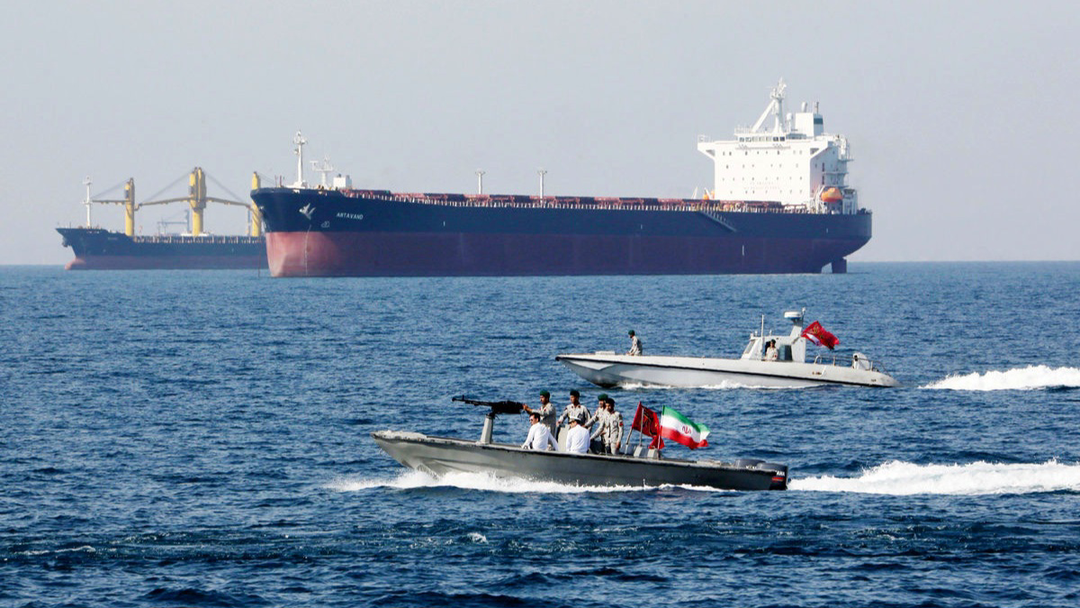 L'Iran ferme le détroit d'Ormuz 