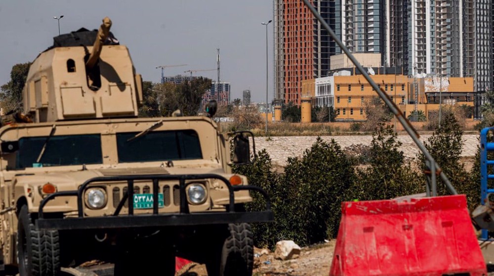 Iraqi forces deployed in Baghdad’s Green Zone, arrest officials on corruption charges