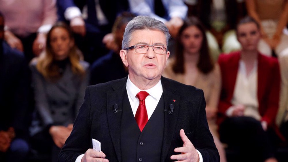 Mélenchon plaide pour une sortie de la France de l’OTAN 