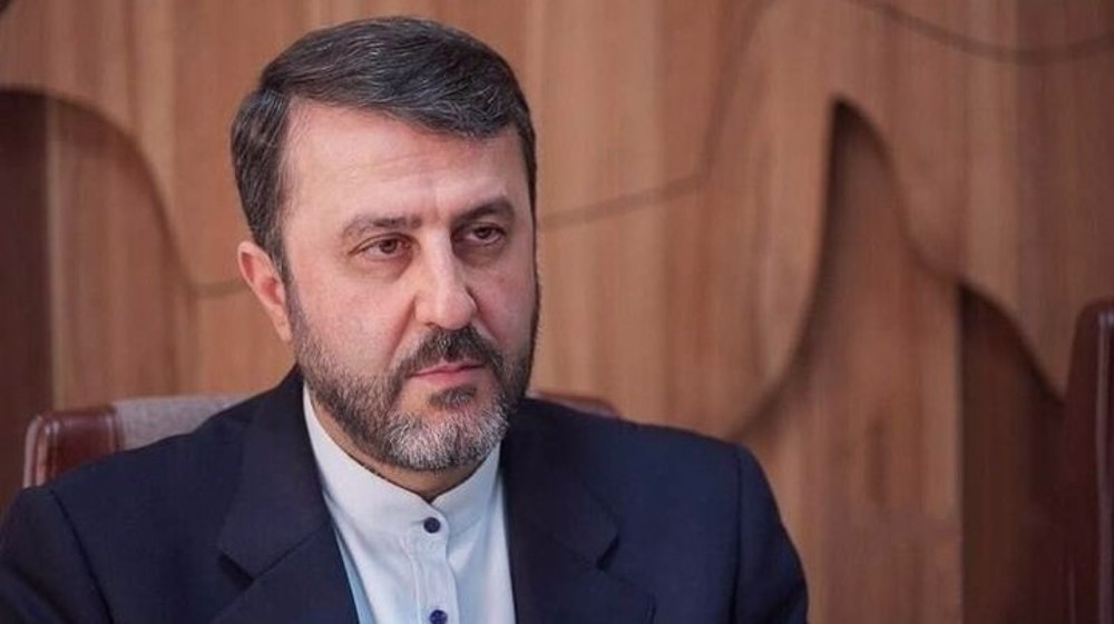 Iran deputy FM holds talks with Qatari PM, says MoU working groups established