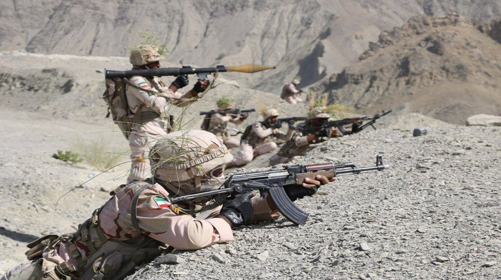 Iranian border guards eliminate two terrorists in southeast border clash
