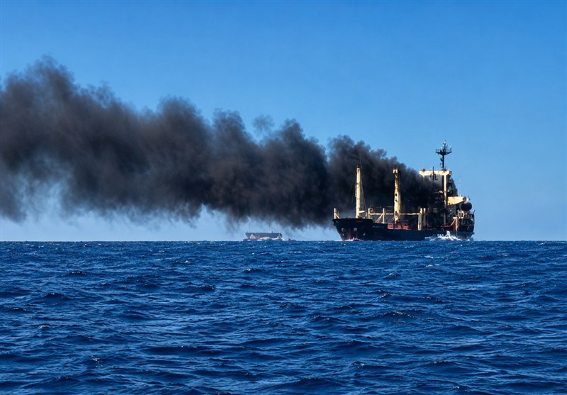 Détroit d’Ormuz : un pétrolier explose après avoir heurté une mine sous-marine
