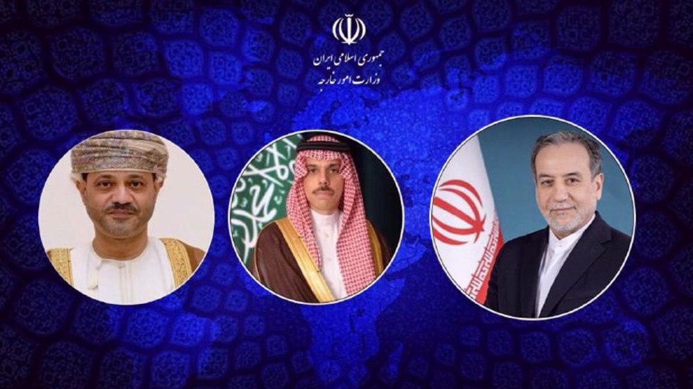 Araghchi s’entretient avec ses homologues omanais et saoudien de la sécurité régionale