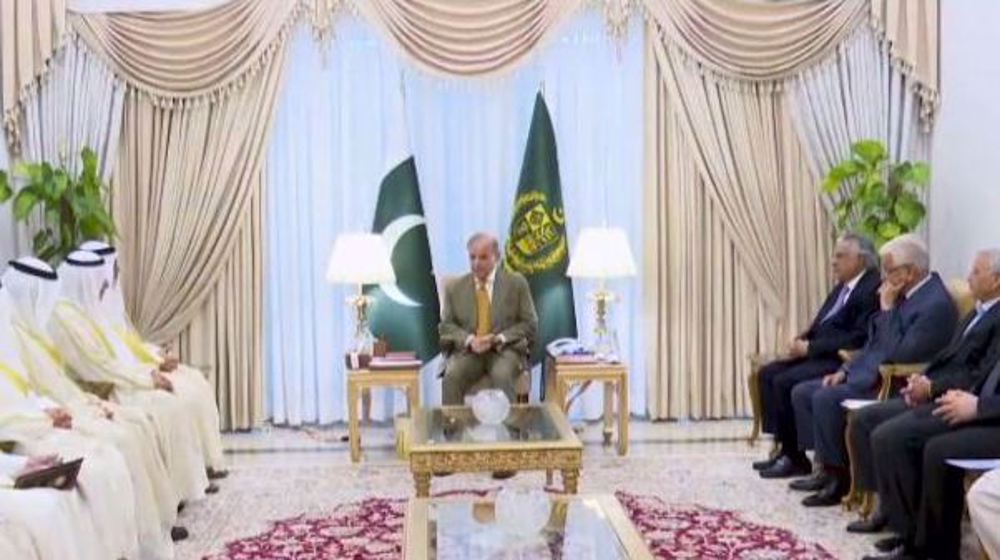 Kuwaiti FM meets top Pakistani officials in Islamabad amid escalating Persian Gulf tensions