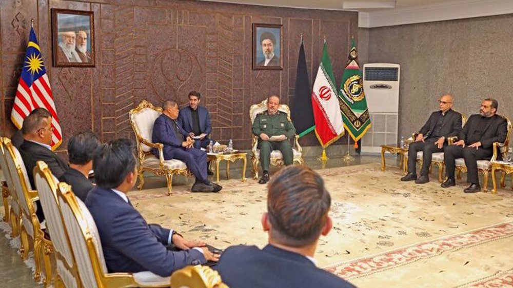 Iran doesn’t trust US, will give 'decisive response' to any MoU violation: Acting defense minister