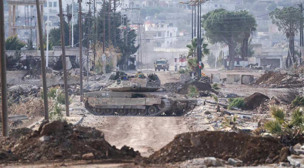 Israeli forces raid village in southern Syria, search homes
