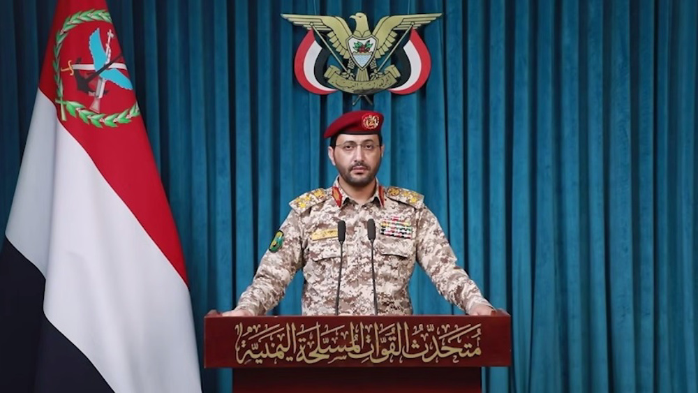 Yemeni armed forces strike Saudi landing ship, naval boats in Red Sea