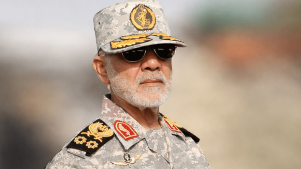 Top Iranian commander warns Persian Gulf states against assisting US military