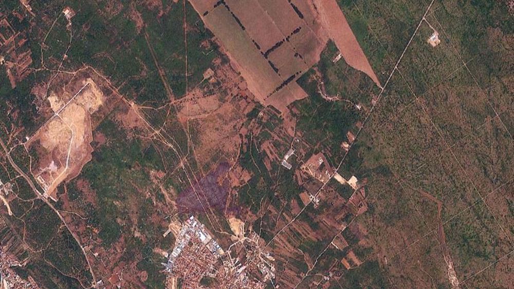 Sattelite images show wildfire devastation in Balkans and Greece