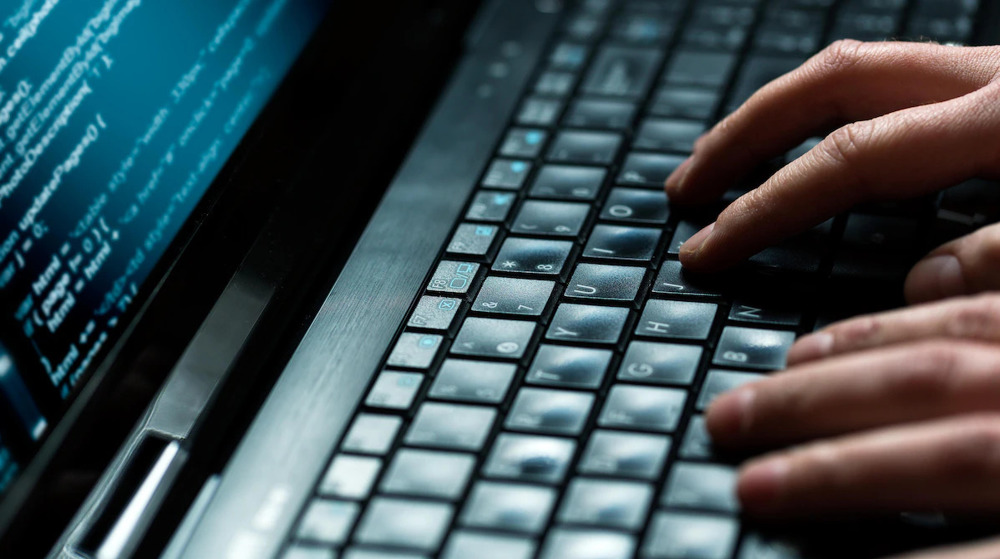 Royaume-Uni : 8,7 millions de voyageurs victimes d’une vaste cyberattaque