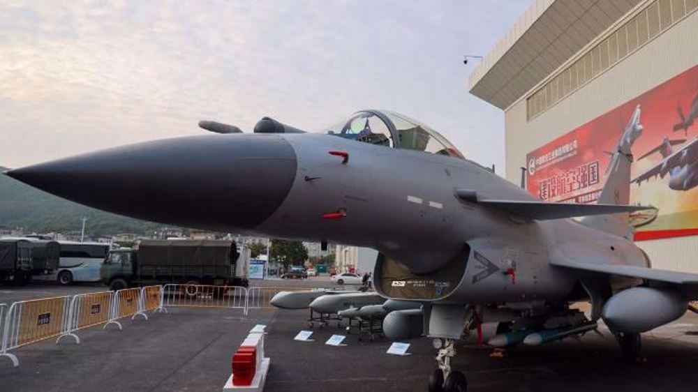 Accord du Bangladesh pour acheter les avions de chasse chinois J-10 au lieu des Rafale français