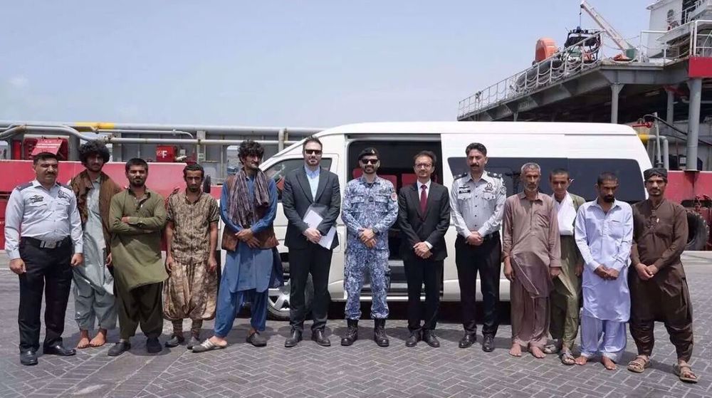 Freed Iranian fishermen return from UAE