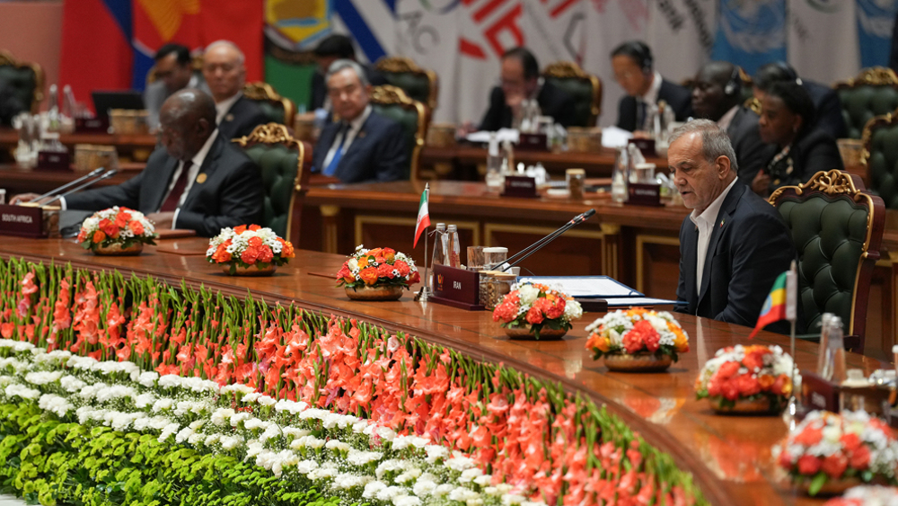 Pezeshkian appelle à une véritable réforme des mécanismes internationaux au sommet des BRICS