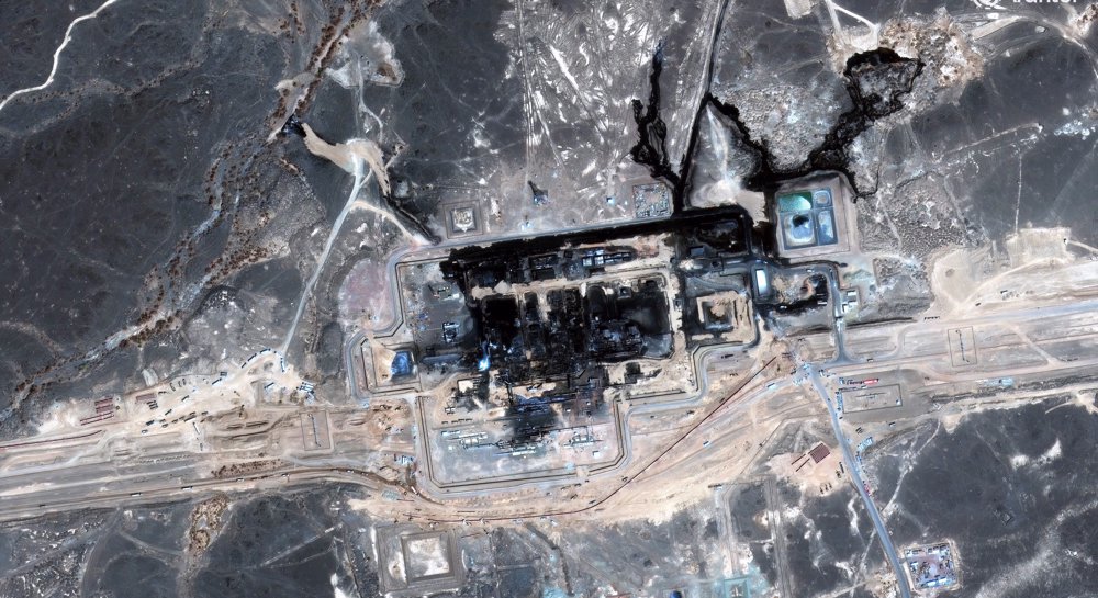 Oléoduc saoudien frappé : des images satellites révèlent d’importants dégâts