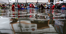 Flooded Bangkok street turns into floating market