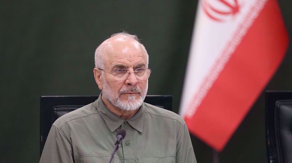 Ghalibaf met en garde contre la perturbation des exportations pétrolières iraniennes