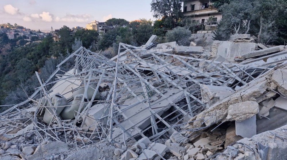 Israeli strikes across southern Lebanon kill 17, leave 20 others injured