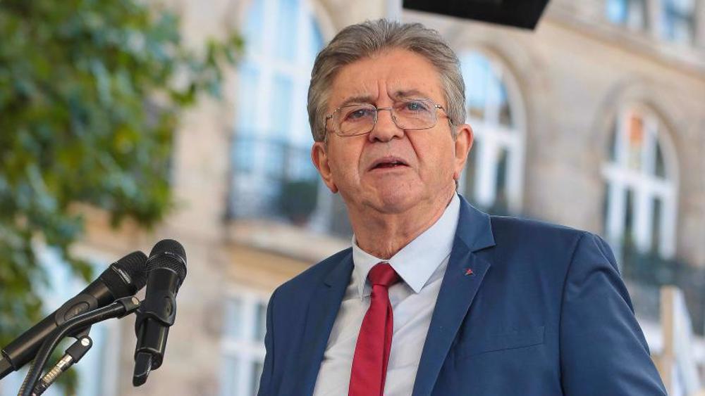 Carte de Trump englobant les Antilles : Mélenchon appelle à répondre à la provocation