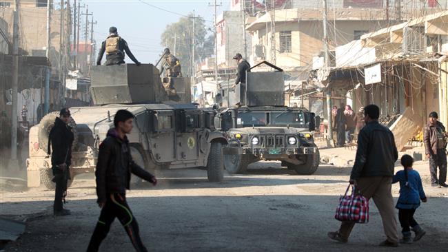 Iraqi forces push into new Mosul districts