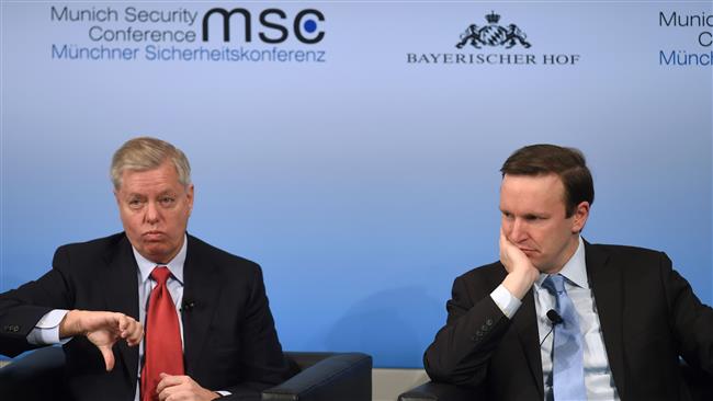 US senators plan new sanctions against Iran 