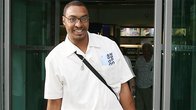 Ali’s son held at US airport for being Muslim