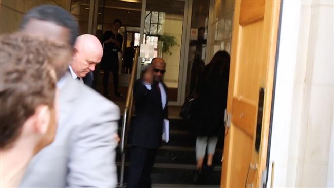 Saudi general escapes citizen’s arrest in UK: Video