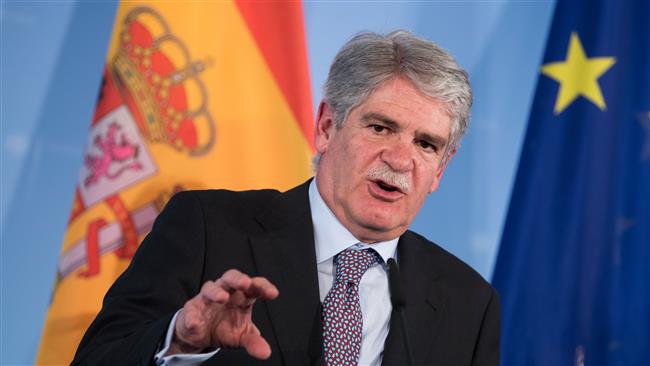 Spain tells UK not to 'lose cool' over Gibraltar 