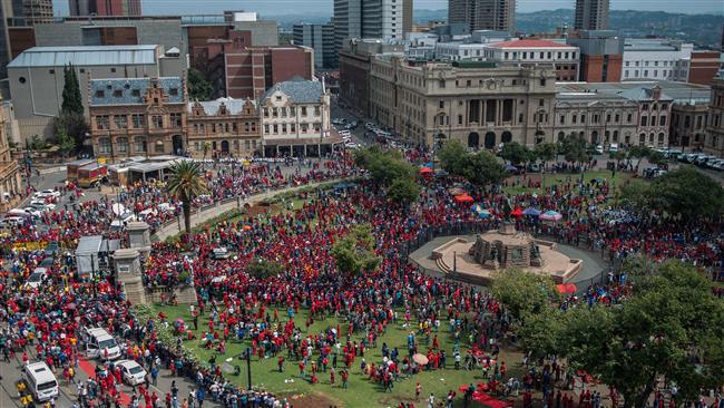 South Africans hold protest against Zuma