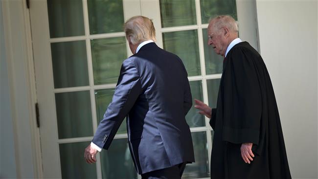 Trump to keep secret names of his visitors