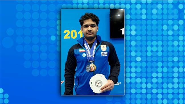 Iranian weightlifter bags gold medals in Asian championships