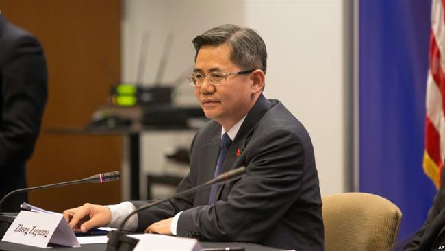 China asks US to 'plant fewer thorns' in sea dispute 