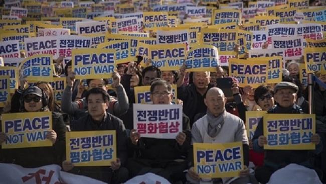 Tokyo : manifestations anti-Trump