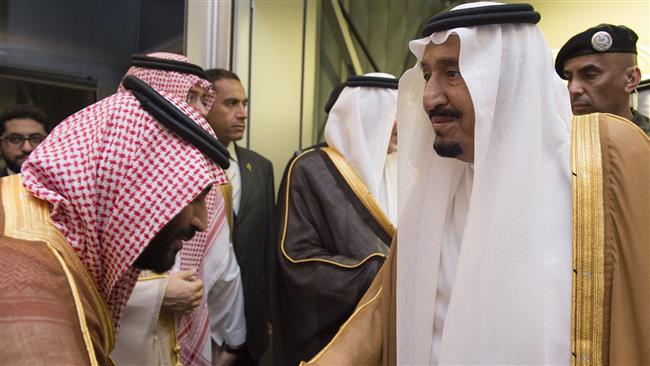‘Saudi king to soon abdicate power in favor of son’